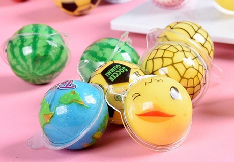 Individually packaged AGOLYN eyeball gummy candy 