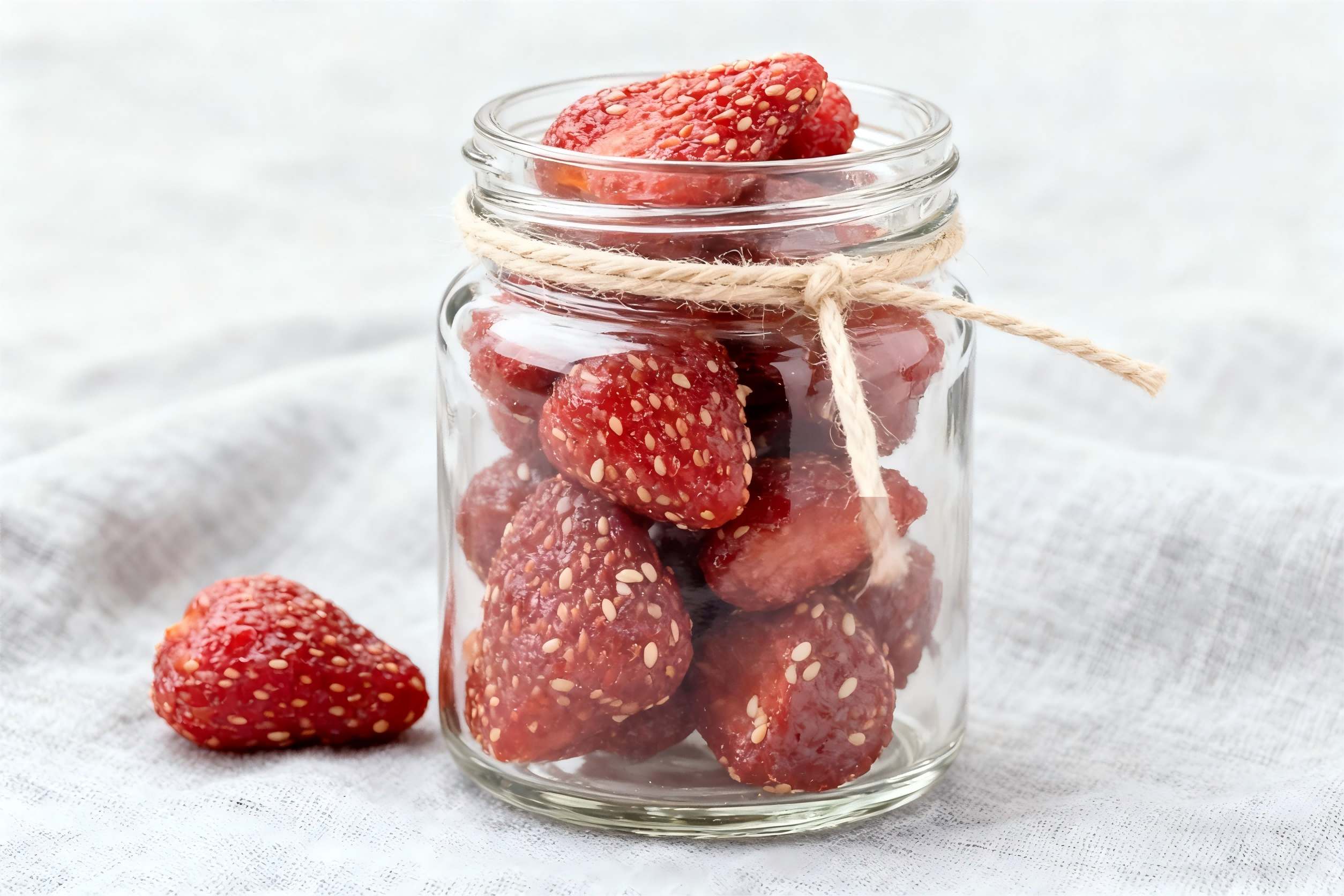 10 benefits of dried strawberries
