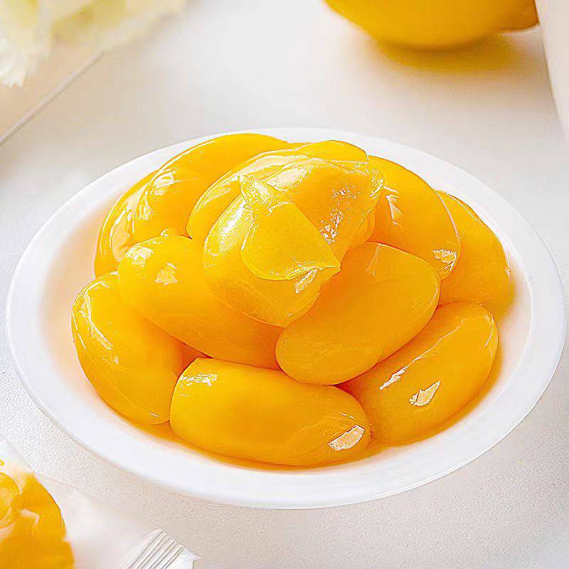 Mango peeling gummy candy